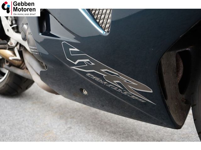honda - vfr-800