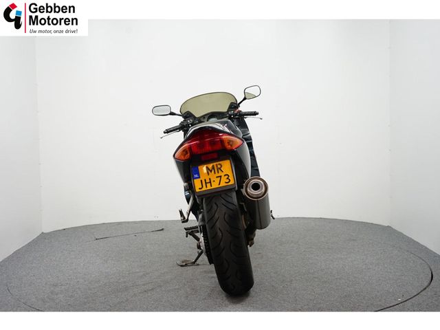 honda - vfr-800