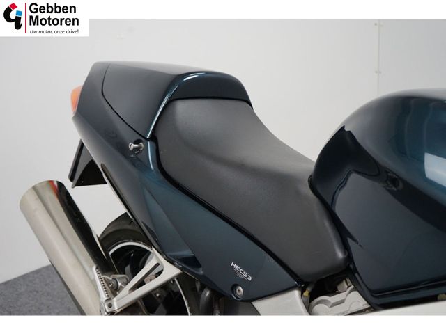 honda - vfr-800