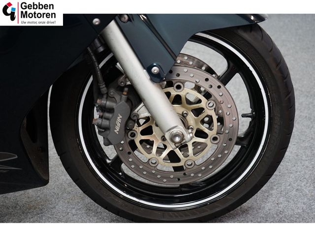 honda - vfr-800