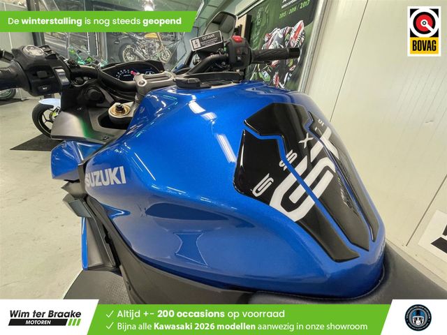 suzuki - gsx-s-1000-gt