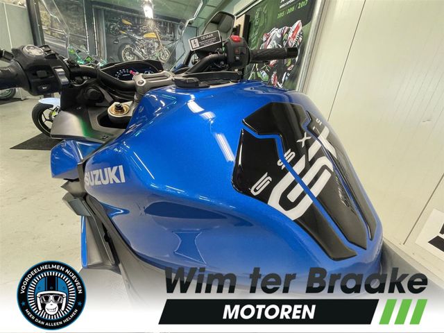 suzuki - gsx-s-1000-gt