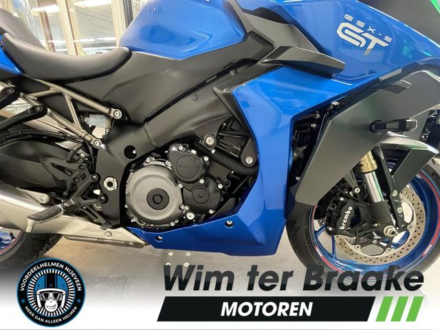 suzuki - gsx-s-1000-gt