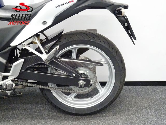 honda - cbr-250-r