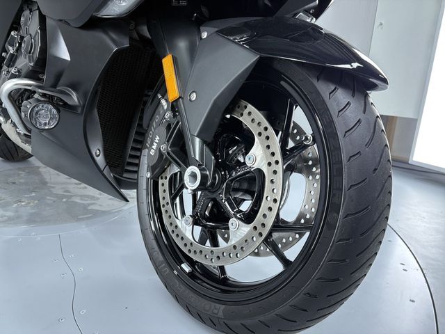 bmw - k-1600-gt