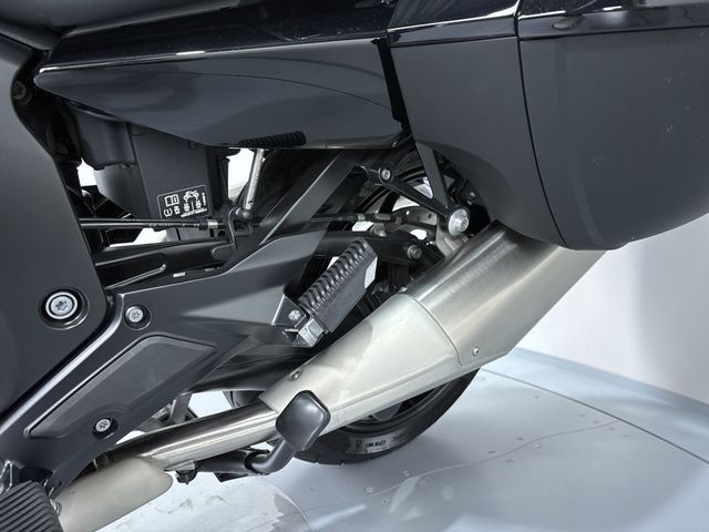 bmw - k-1600-gt