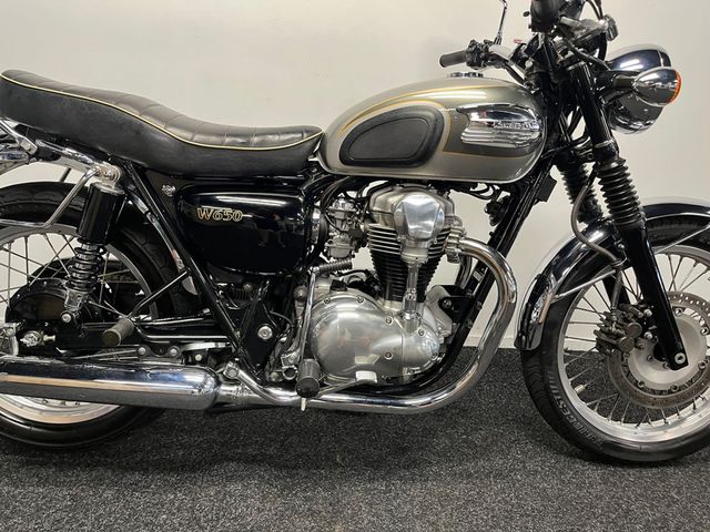 kawasaki - w-650