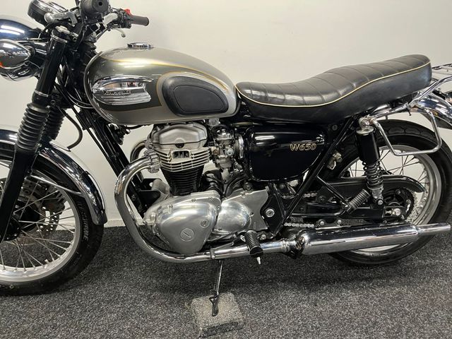 kawasaki - w-650