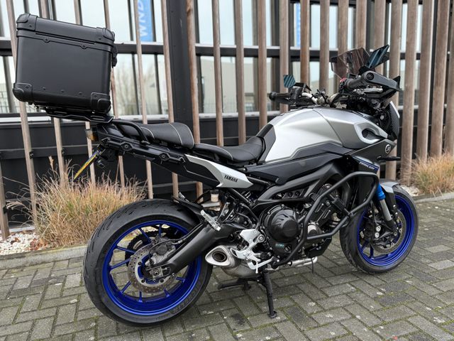 yamaha - tracer-900-abs