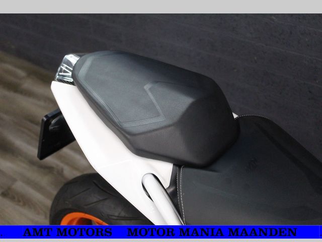 ktm - 390-duke-abs