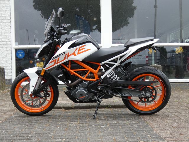 ktm - 390-duke-abs