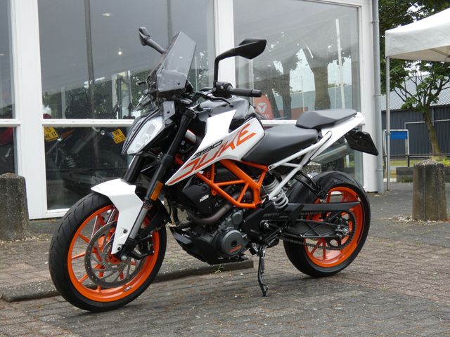 ktm - 390-duke-abs