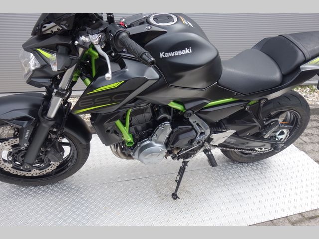 kawasaki - z650-abs