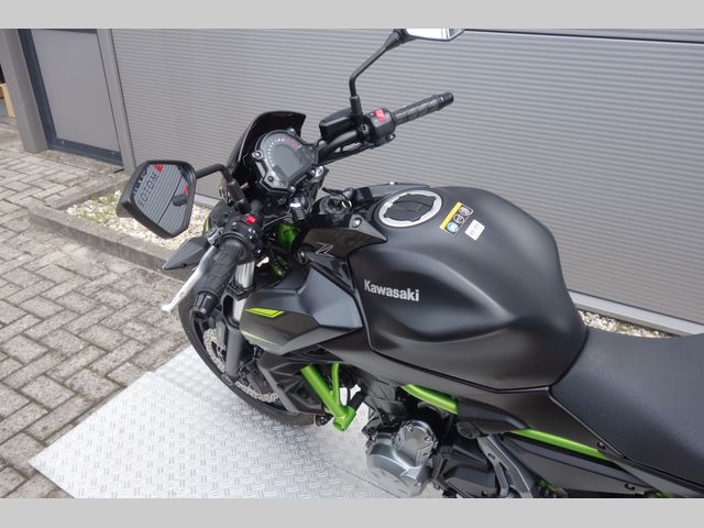 kawasaki - z650-abs