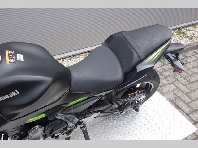 kawasaki - z650-abs