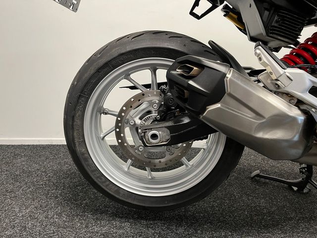 bmw - f-900-r