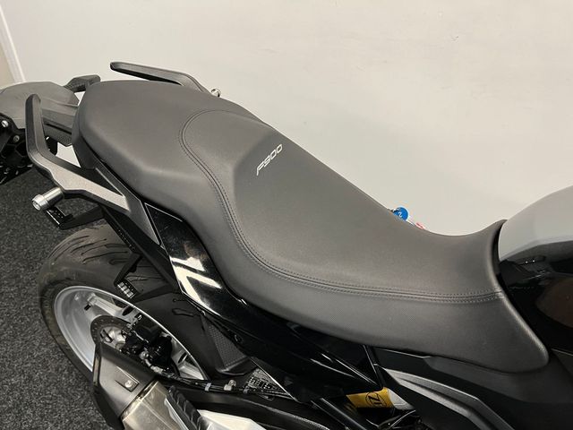 bmw - f-900-r