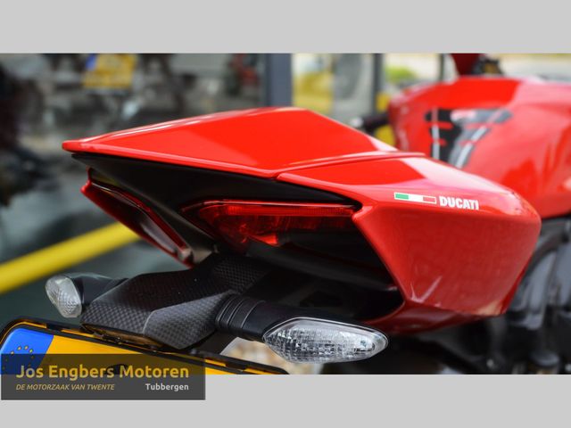 ducati - 1199-panigale-s