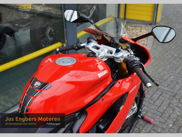 ducati - 1199-panigale-s