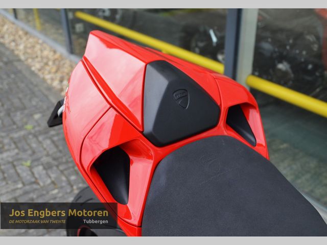 ducati - 1199-panigale-s