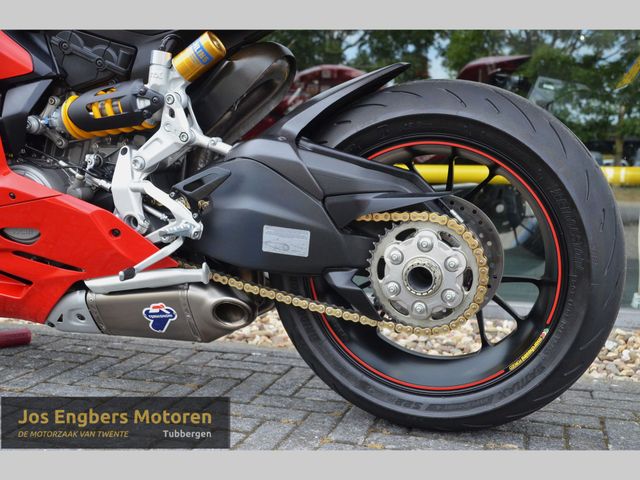ducati - 1199-panigale-s