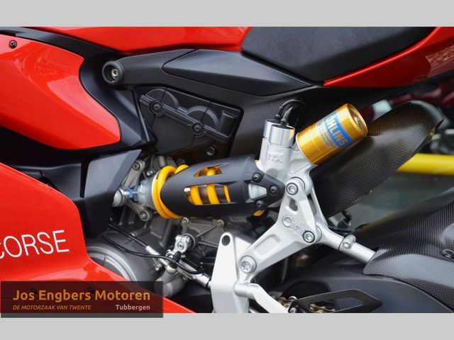 ducati - 1199-panigale-s