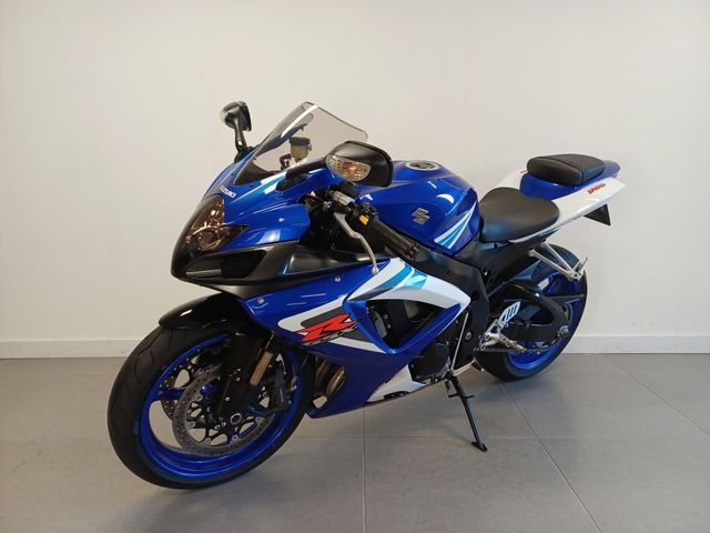 suzuki - gsx-r-750