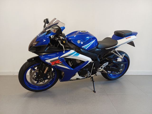 suzuki - gsx-r-750