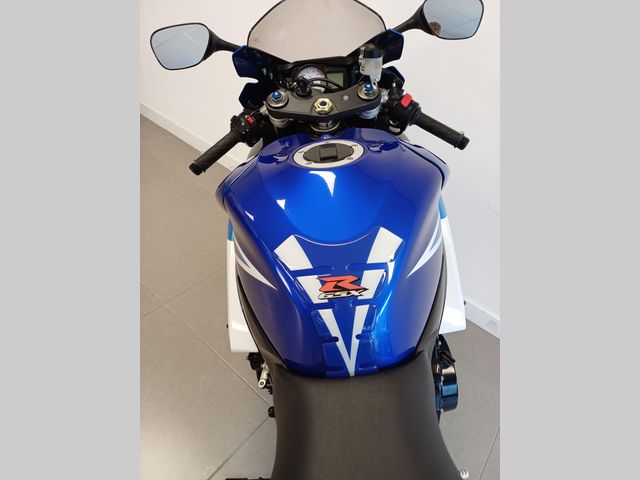 suzuki - gsx-r-750