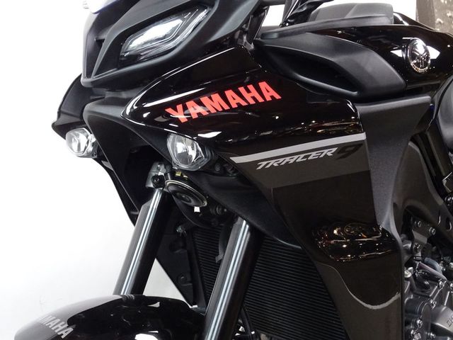yamaha - tracer-9