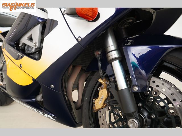 honda - cbr-900-rr-fireblade