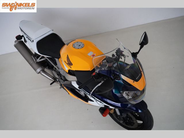 honda - cbr-900-rr-fireblade