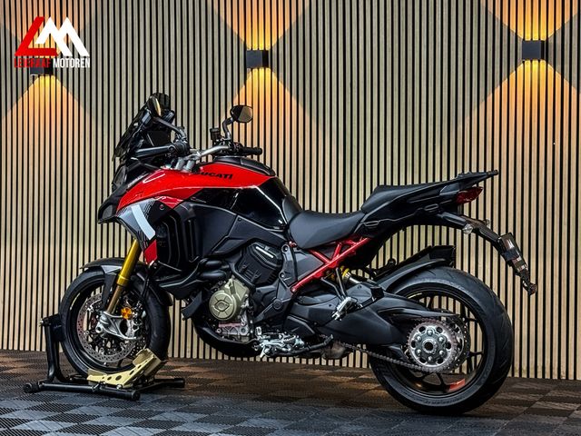 ducati - multistrada-v4-s-pikes-peak