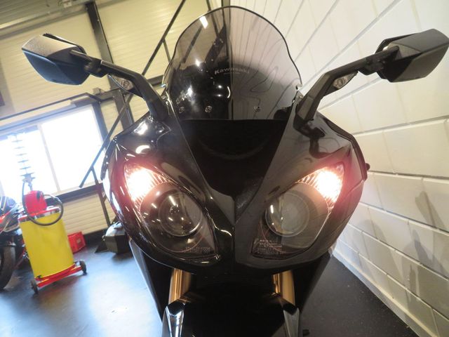 kawasaki - ninja-zx-10r