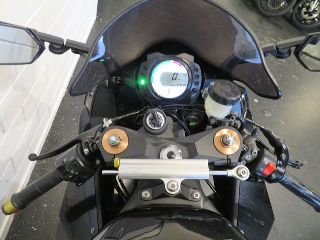 kawasaki - ninja-zx-10r