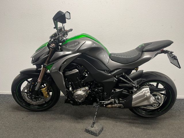 kawasaki - z1000-abs