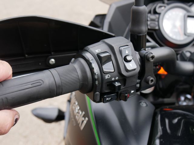 kawasaki - versys-1000