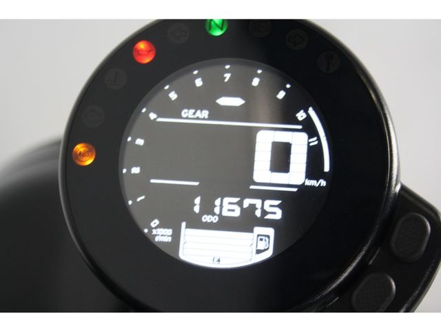 yamaha - xsr-700-xtribute