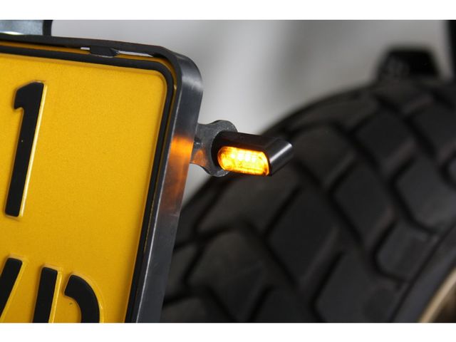 yamaha - xsr-700-xtribute