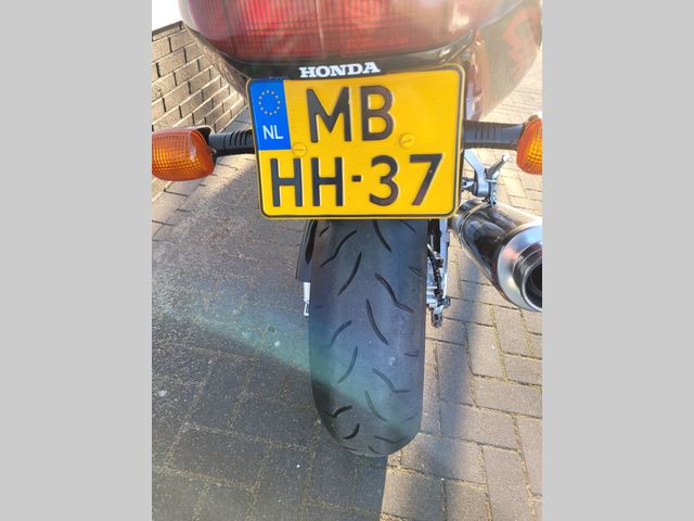 honda - cbr-900-rr-fireblade