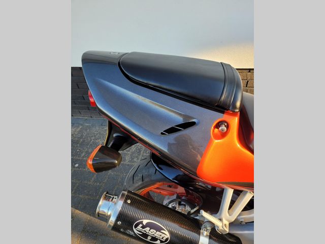 honda - cbr-900-rr-fireblade