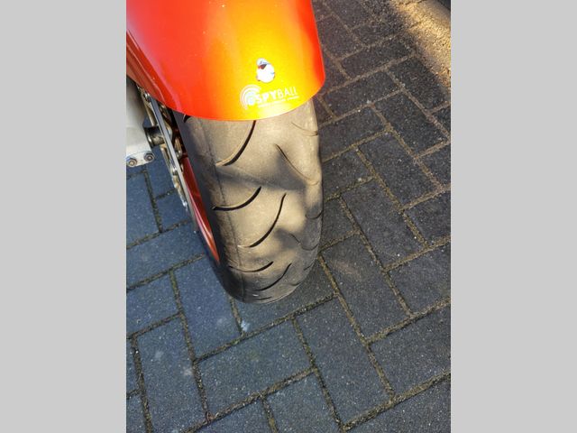 honda - cbr-900-rr-fireblade