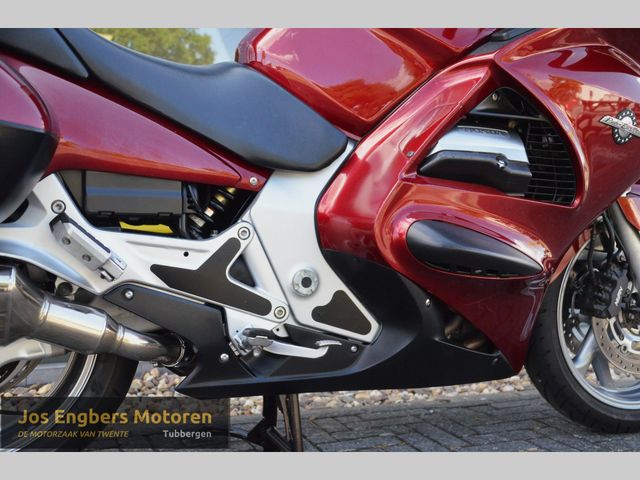 honda - st-1300-pan-european-abs