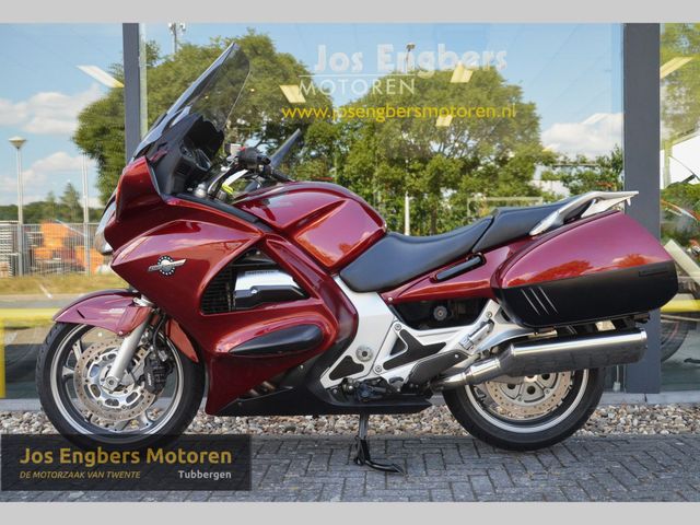 honda - st-1300-pan-european-abs