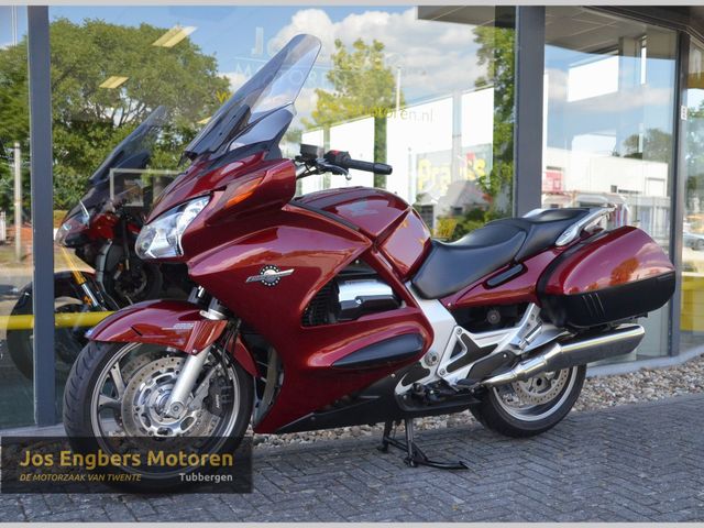 honda - st-1300-pan-european-abs