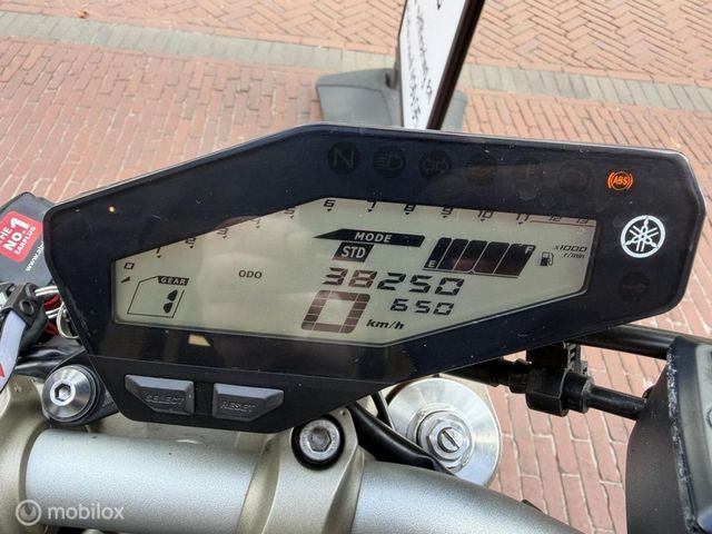 yamaha - mt-09-abs