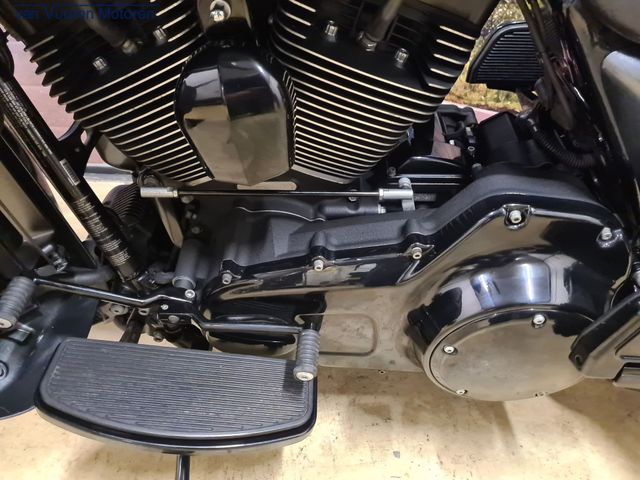 harley-davidson - electra-glide-ultra-limited-flhtk