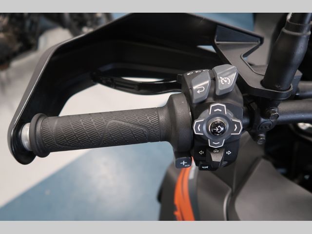 ktm - 1290-super-adventure-s