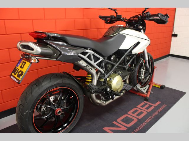 ducati - hypermotard-796