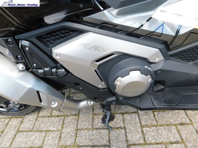 honda - x-adv